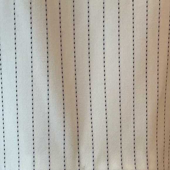 W by Worth White and Black Pinstripe Sleeveless Peplum Top - Size 0 - Picture 7 of 11